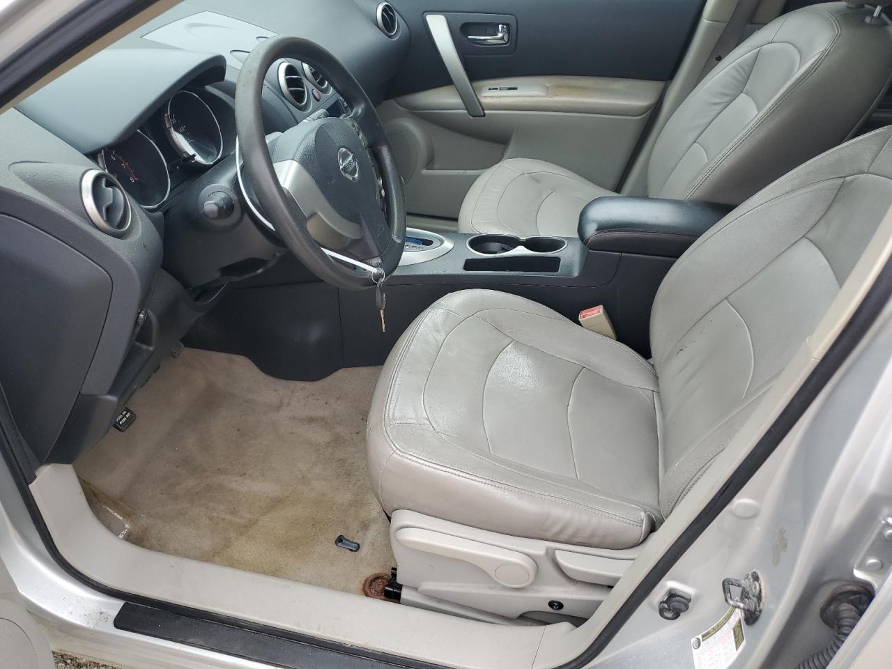 2008 Nissan Rogue S VIN: JN8AS58VX8W129811 Lot: 63298235