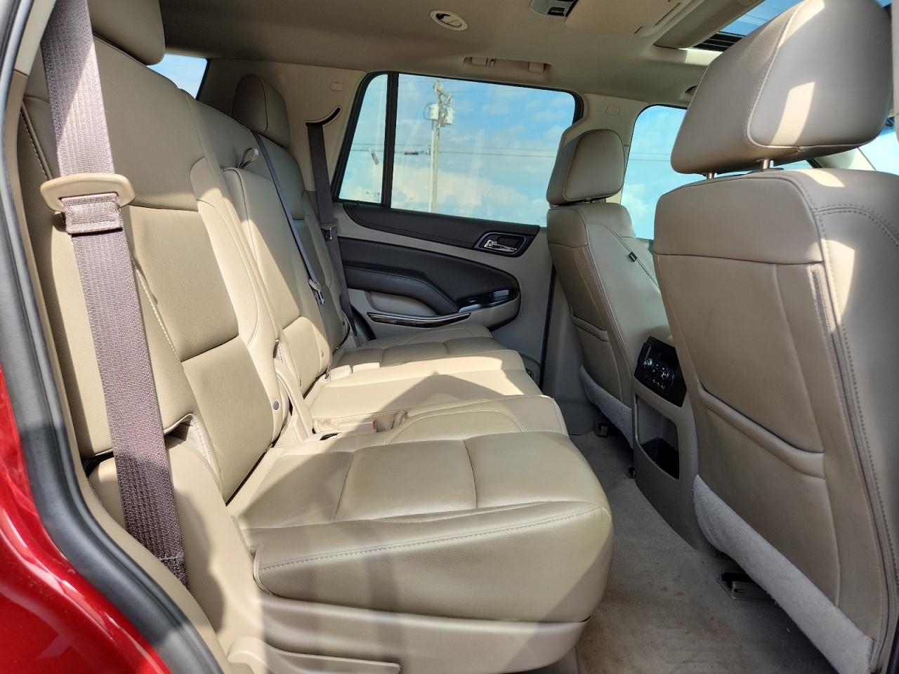 2019 Chevrolet Tahoe K1500 Lt VIN: 1GNSKBKCXKR258408 Lot: 64779645