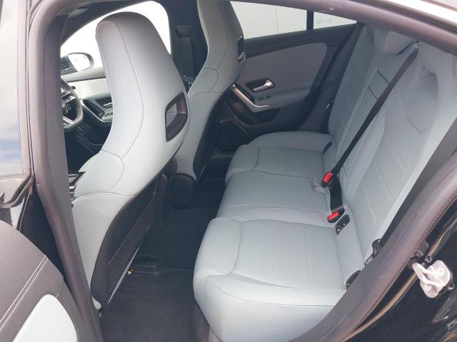 2024 MERCEDES BENZ CLA 200 AM