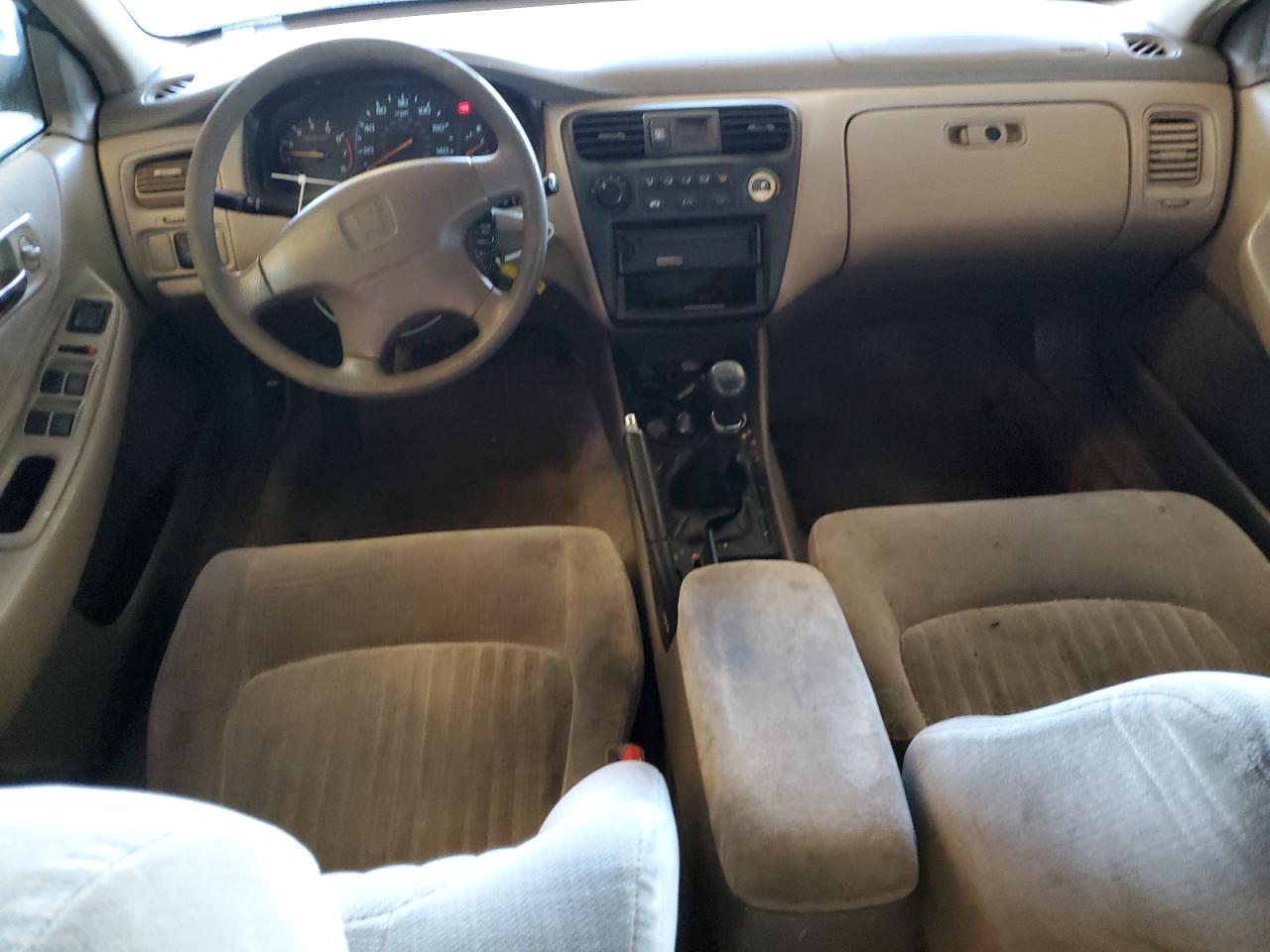 1998 Honda Accord Lx VIN: 1HGCG554XWA112312 Lot: 65215385