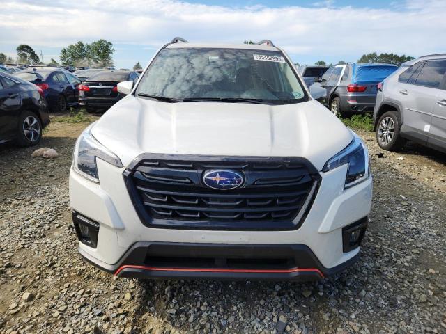  SUBARU FORESTER 2024 White