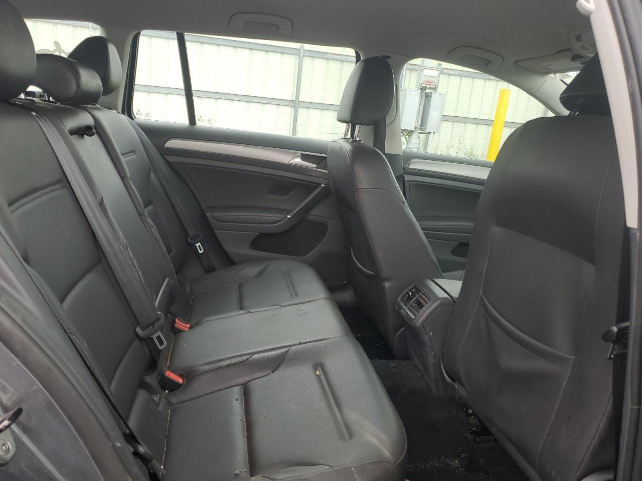 2015 Volkswagen Golf Sportwagen Tdi S VIN: 3VWFA7AU2FM516770 Lot: 62670855