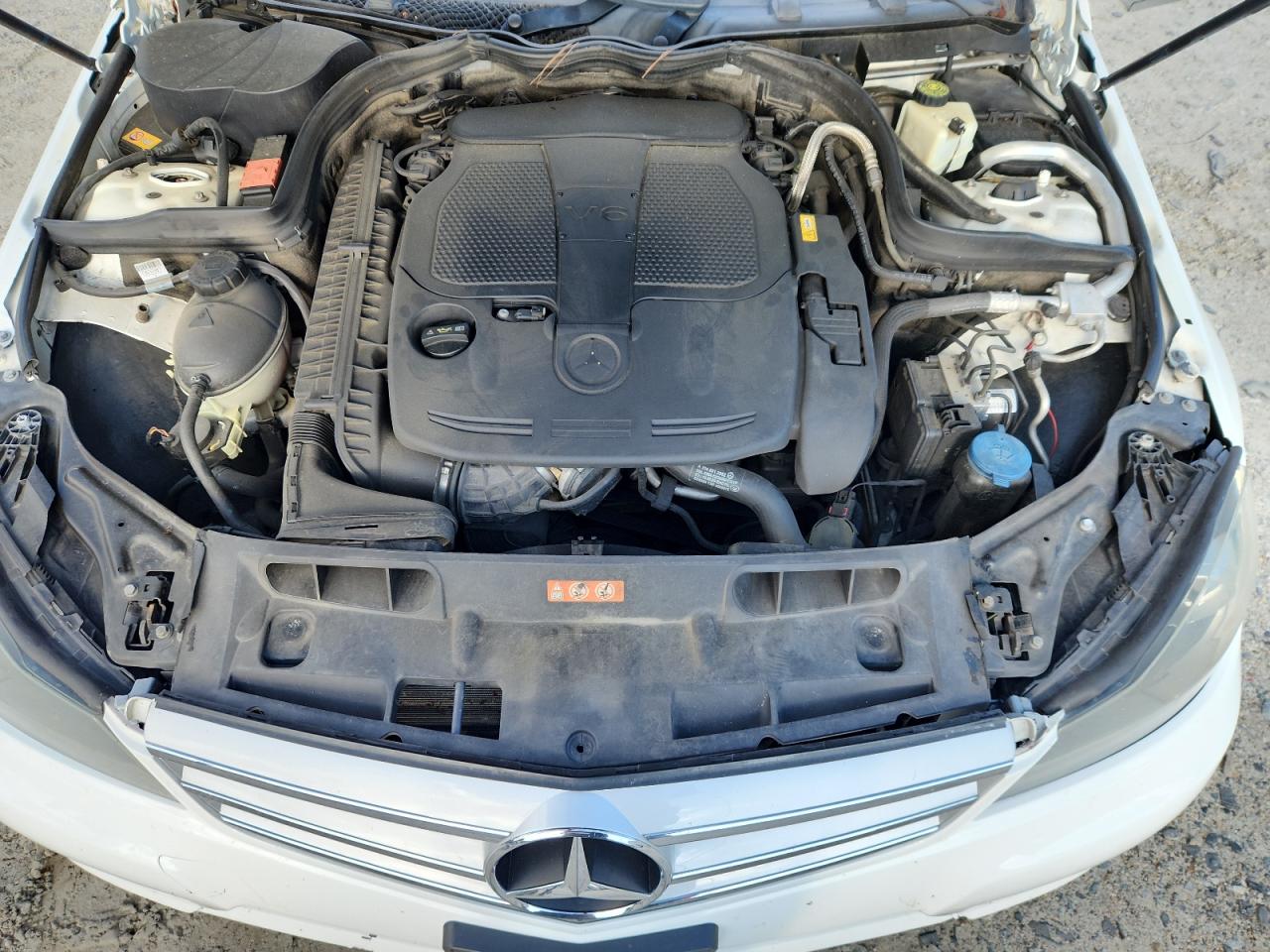 2013 Mercedes-Benz C 300 4Matic VIN: WDDGF8AB2DR277915 Lot: 64224655