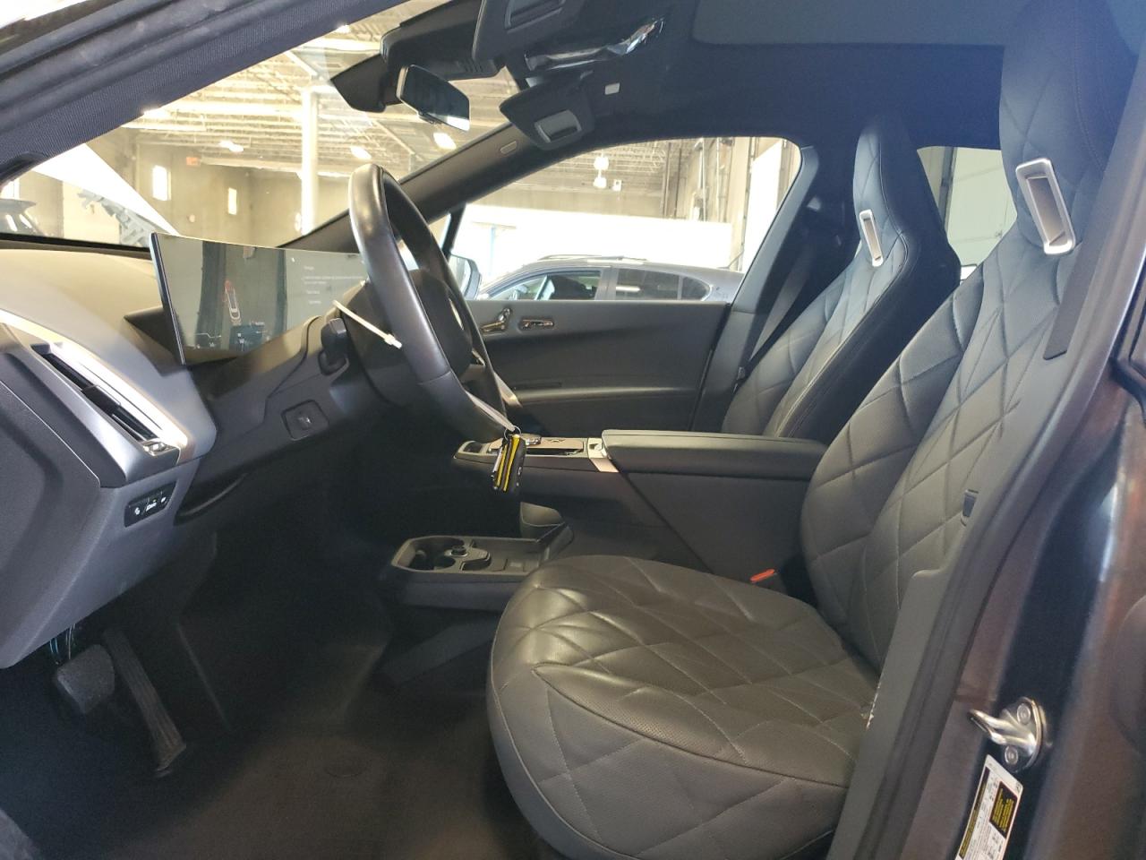 2023 BMW Ix xDrive50 VIN: WB523CF08PCM87980 Lot: 64551755
