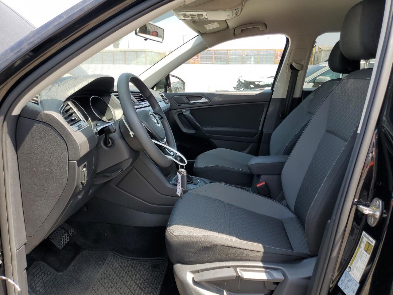 2021 Volkswagen Tiguan S VIN: 3VV1B7AXXMM093651 Lot: 63327405