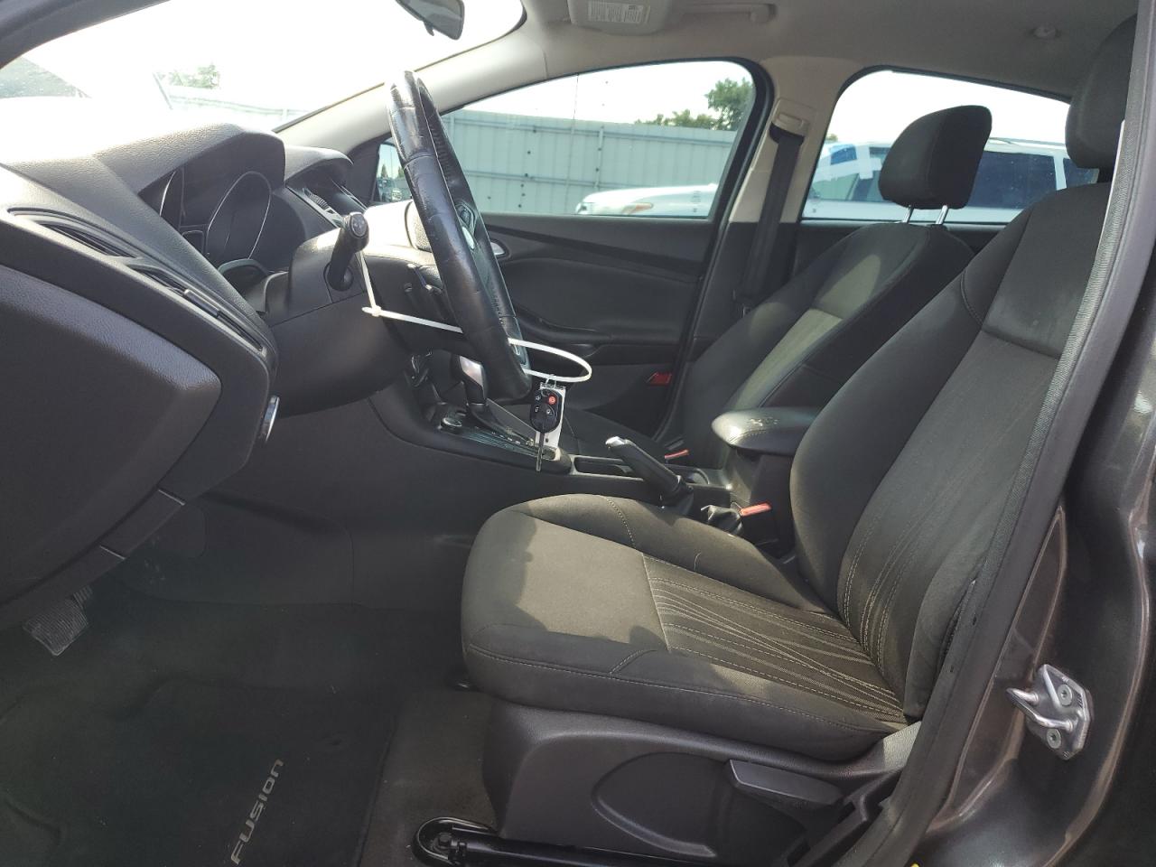 2016 Ford Focus Se VIN: 1FADP3F27GL208950 Lot: 63556275