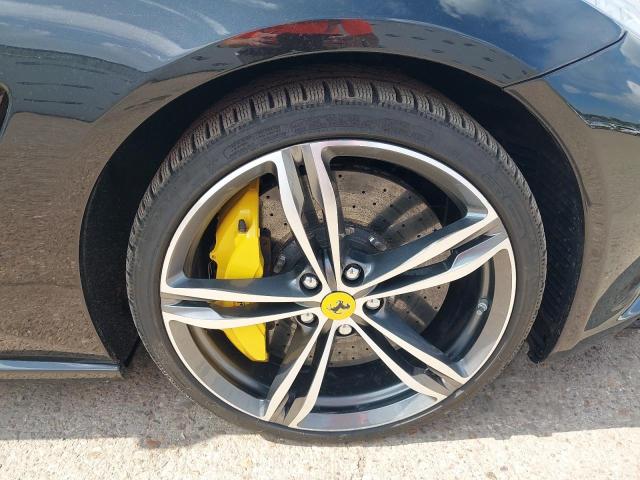 2017 FERRARI GTC4 LUSSO 