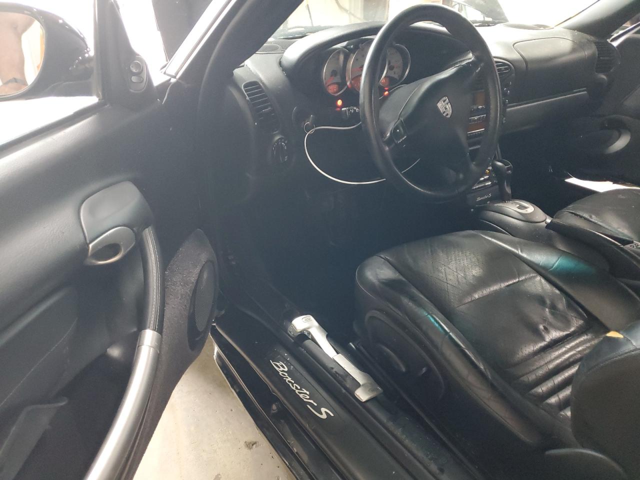 2000 Porsche Boxster S VIN: WP0CB2987YU661573 Lot: 65047775
