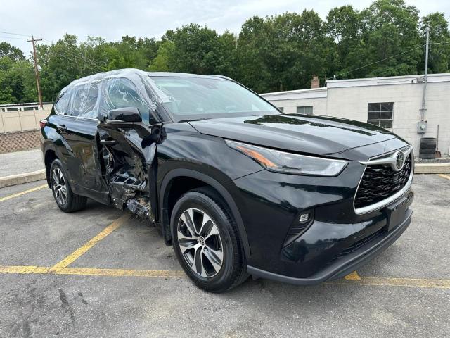  TOYOTA HIGHLANDER 2023 Черный
