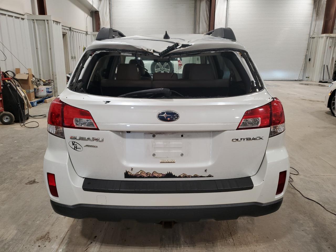 2011 Subaru Outback 2.5I Limited VIN: 4S4BRCKC4B3310270 Lot: 64791855