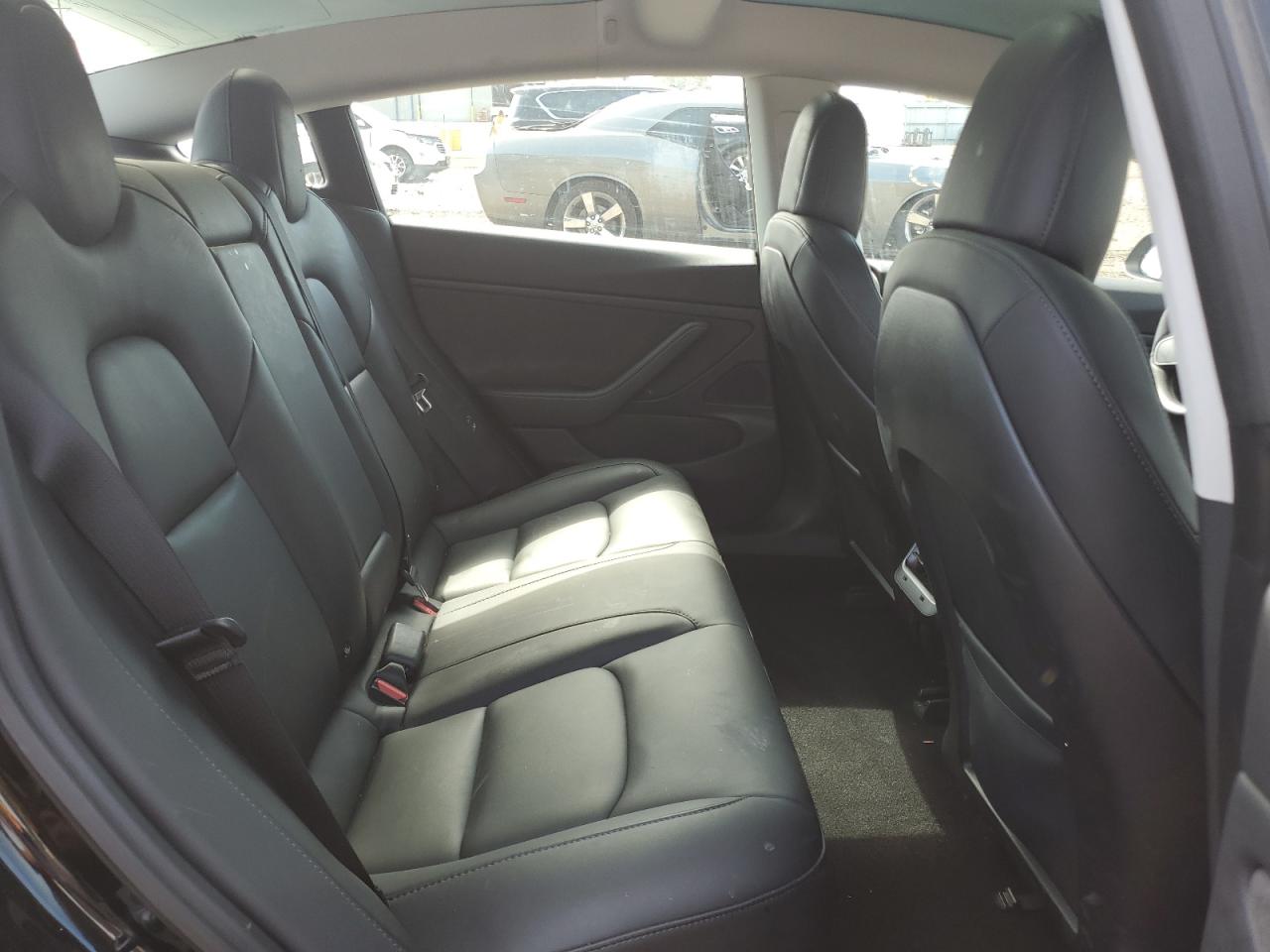 2018 Tesla Model 3 VIN: 5YJ3E1EAXJF171928 Lot: 64627705