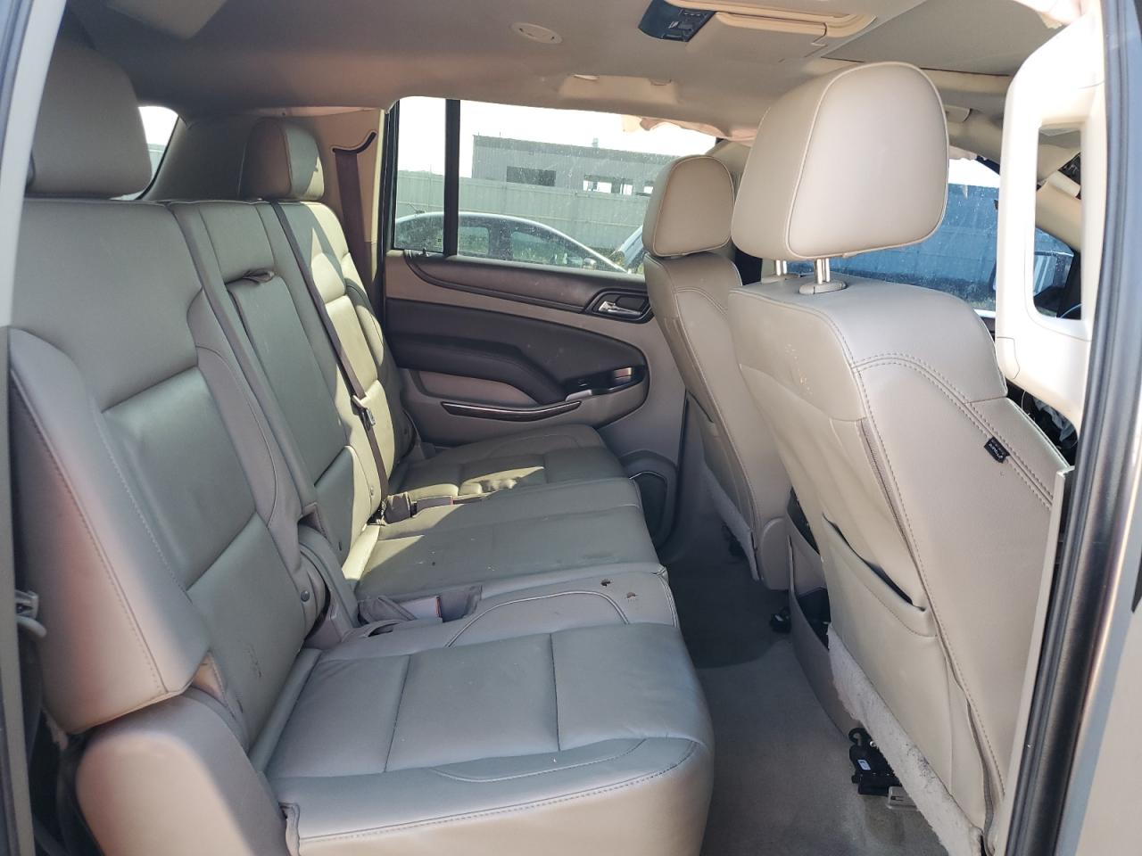 2018 Chevrolet Suburban K1500 Lt VIN: 1GNSKHKC4JR285122 Lot: 63772475