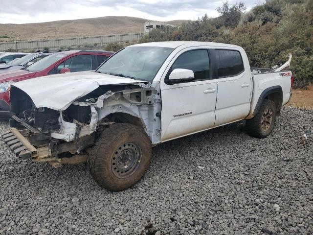  TOYOTA TACOMA 2017 Белы