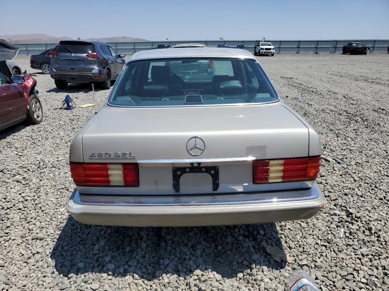 1987 Mercedes-Benz 420 Sel VIN: WDBCA35D4HA310633 Lot: 64319495