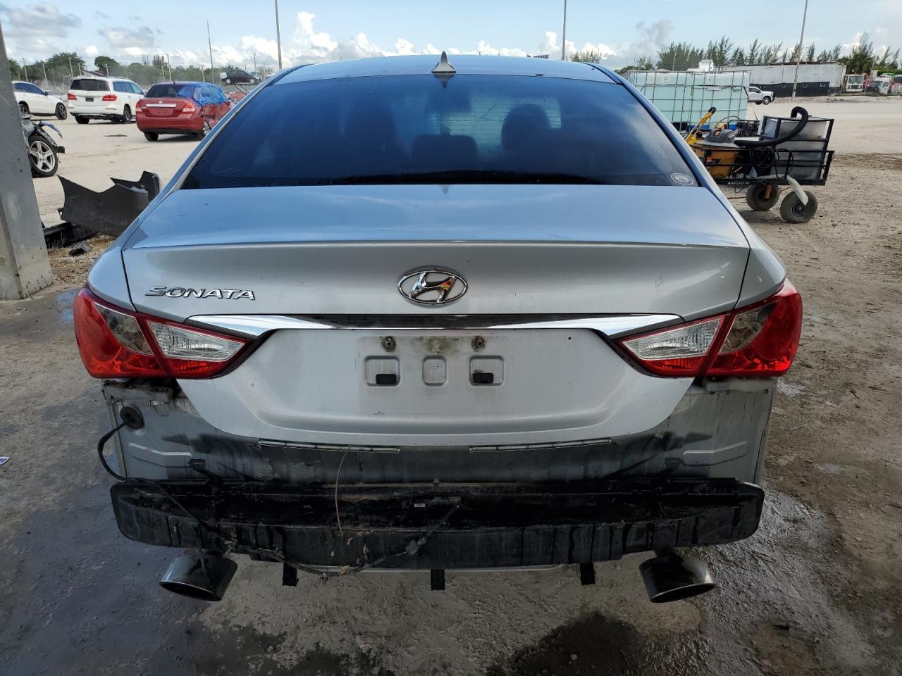 2013 Hyundai Sonata Se VIN: 5NPEC4AC7DH611648 Lot: 61864655