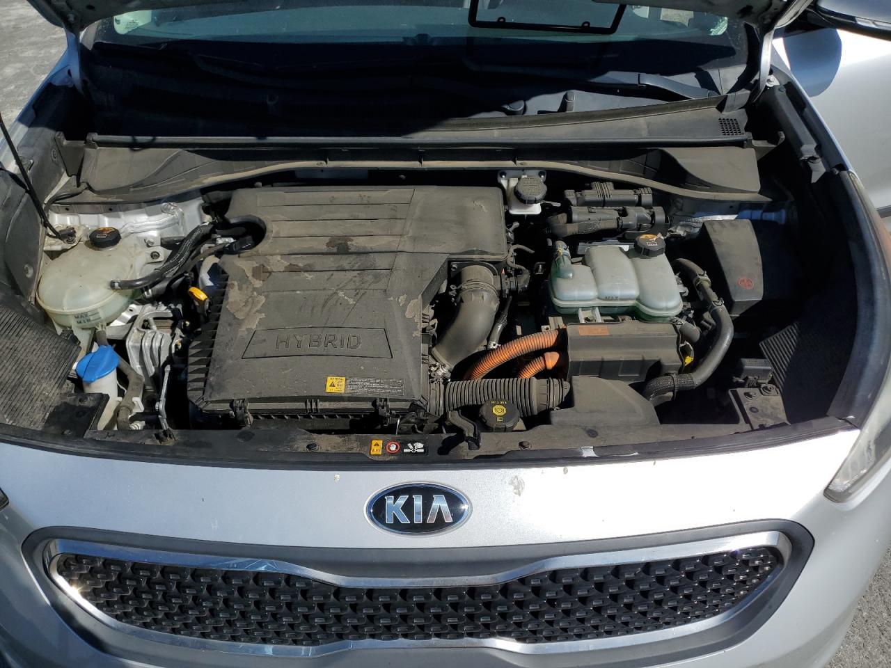 kndcc3lc8h5053300 KNDCC3LC8H5053300 2017 Kia Niro Ex