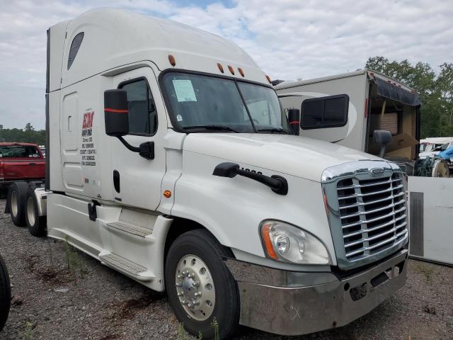 2016 Freightliner Cascadia 125 Semi Truck