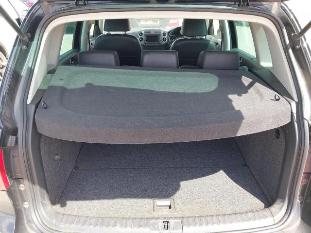 2009 VOLKSWAGEN TIGUAN SE