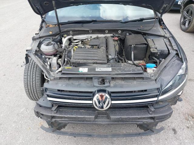 2017 VOLKSWAGEN GOLF SE TS