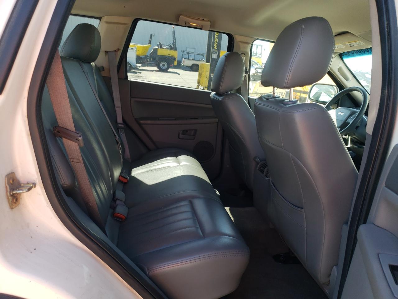 2005 Jeep Grand Cherokee Laredo VIN: 1J4GR48K05C708220 Lot: 63639495