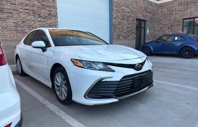  TOYOTA CAMRY 2021 White
