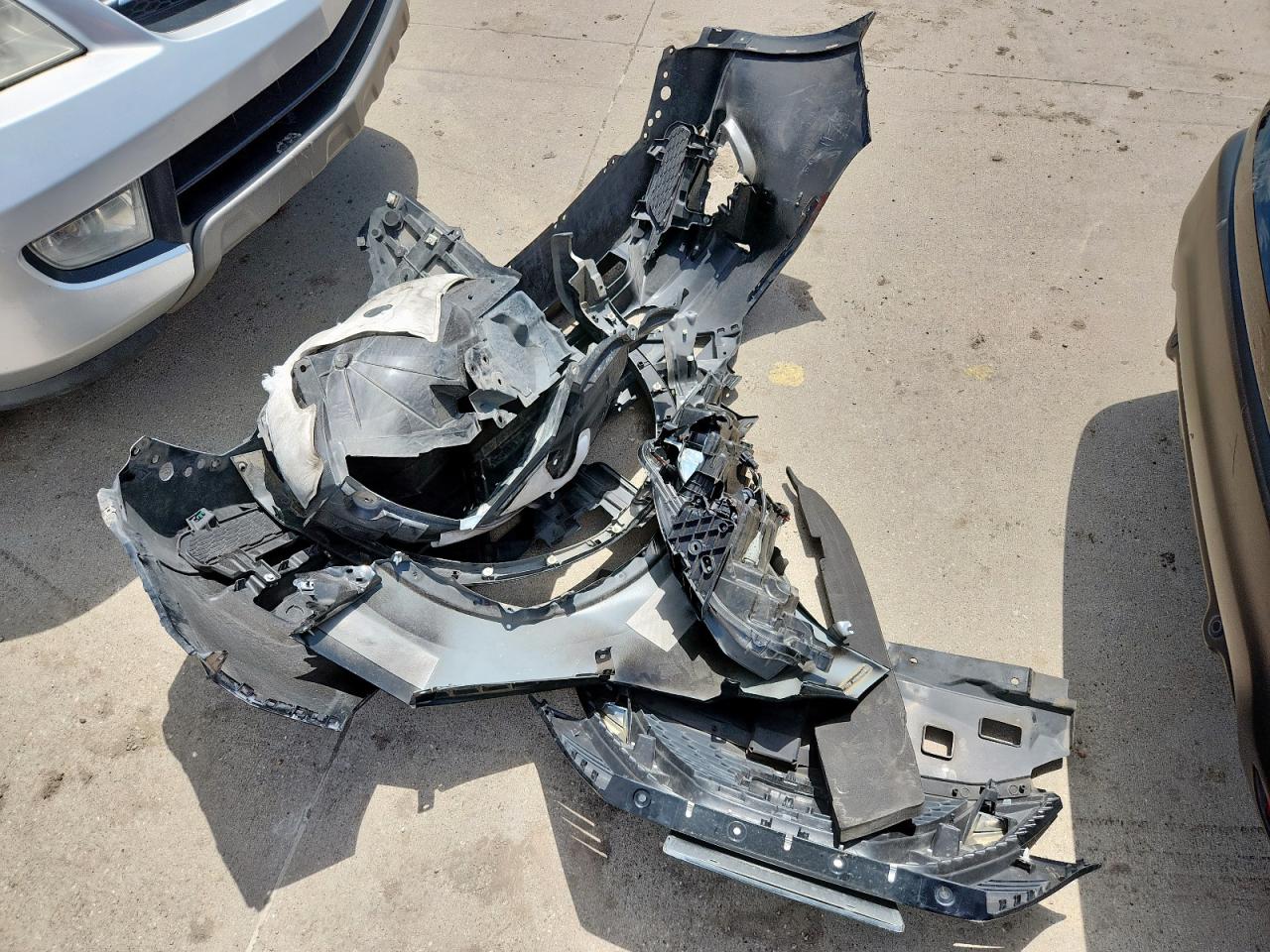 2022 Nissan Rogue Sport S VIN: JN1BJ1AW1NW683137 Lot: 63849575