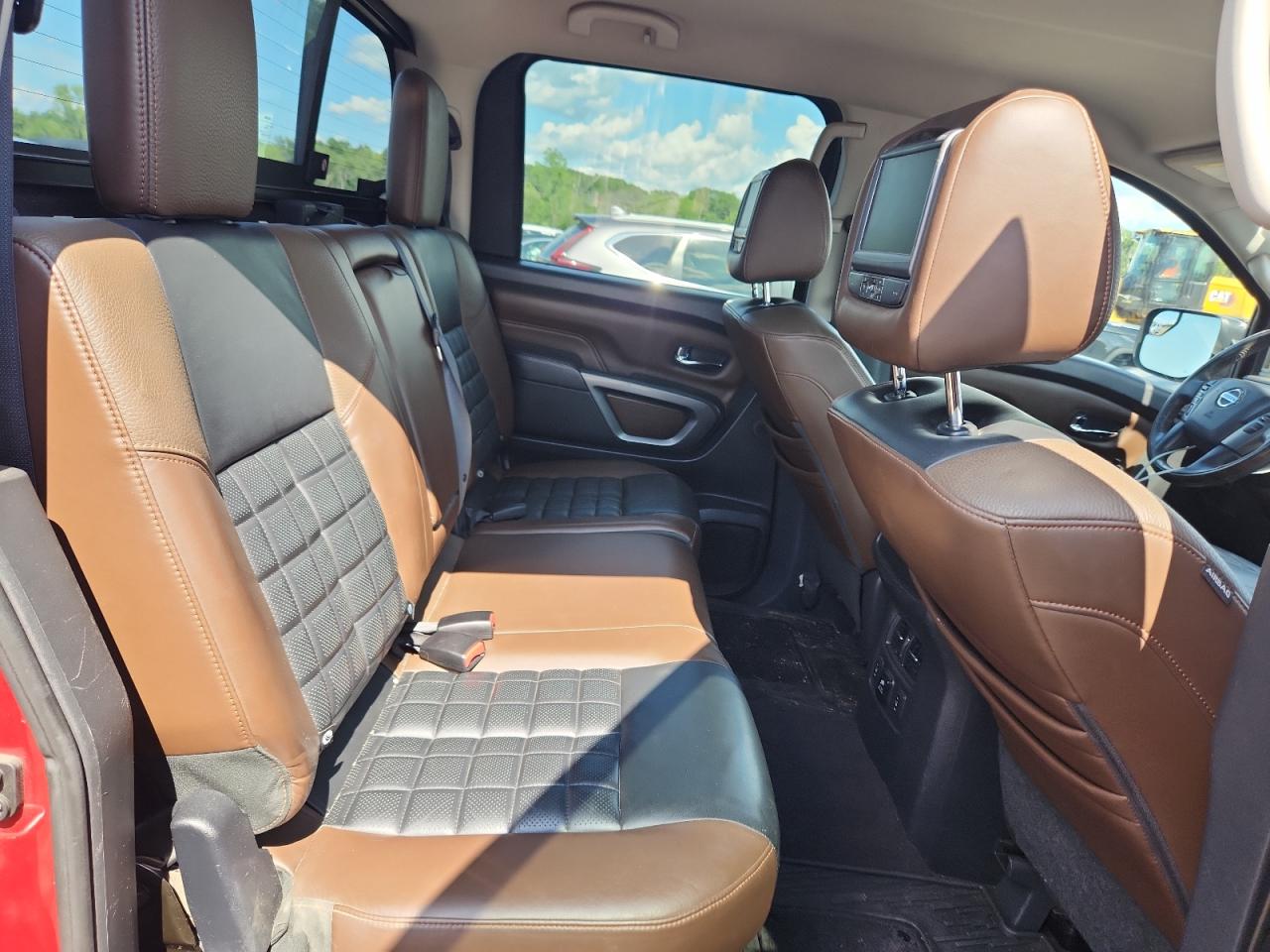 2017 Nissan Titan Sv VIN: 1N6AA1E69HN537028 Lot: 64636995