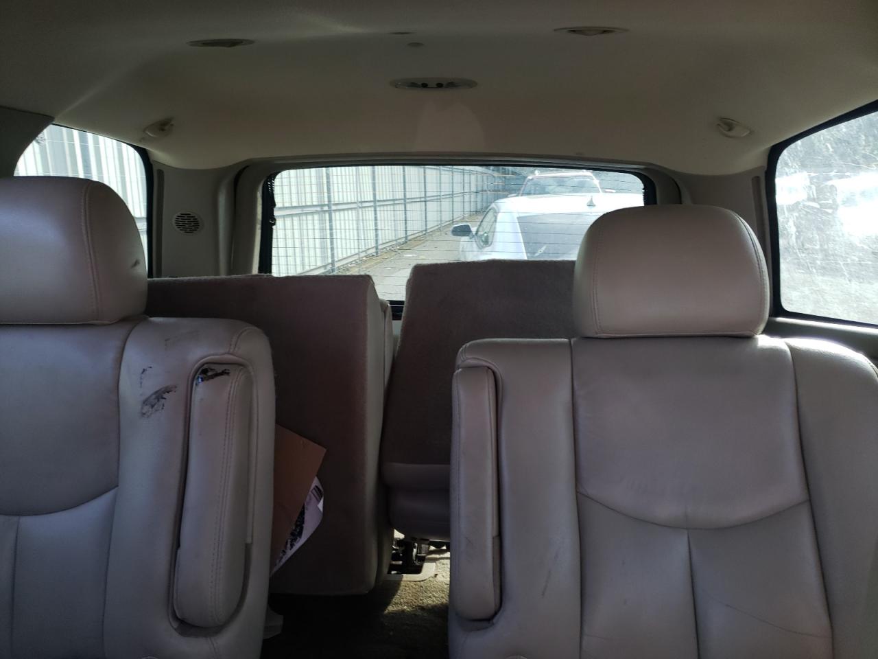 2004 Chevrolet Tahoe C1500 VIN: 1GNEC13Z84R298187 Lot: 64256445