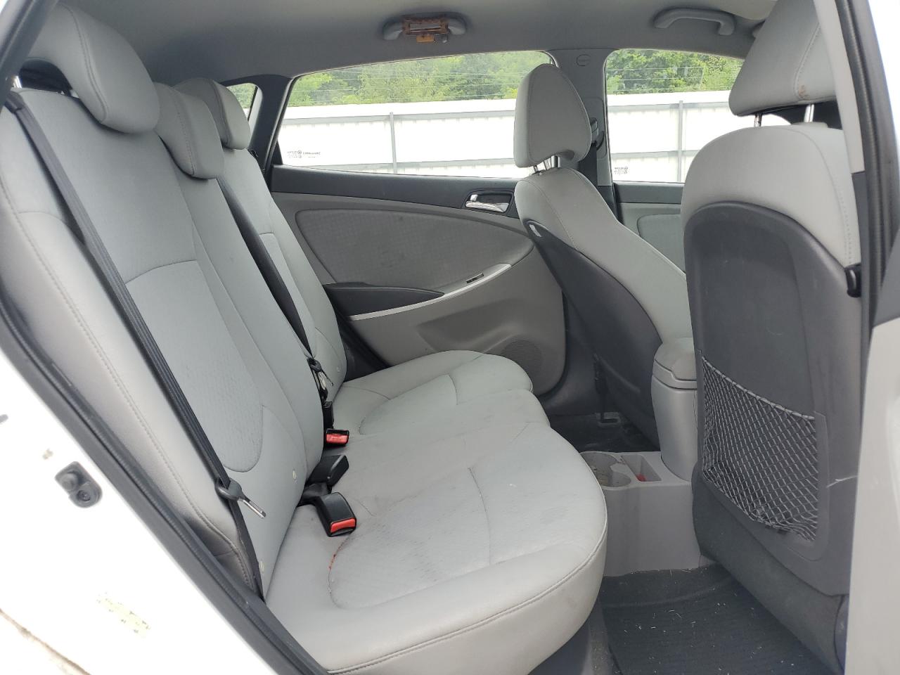 2014 Hyundai Accent Gls VIN: KMHCU5AE2EU175211 Lot: 63387955