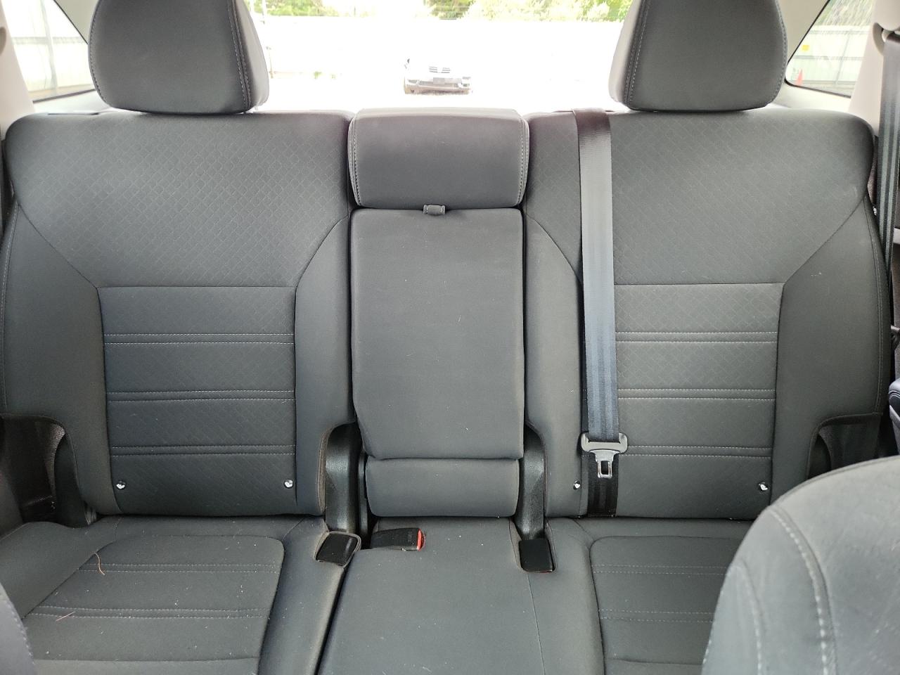 2019 Kia Sorento L VIN: 5XYPGDA32KG453043 Lot: 64890025