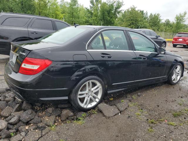  MERCEDES-BENZ C-CLASS 2012 Czarny
