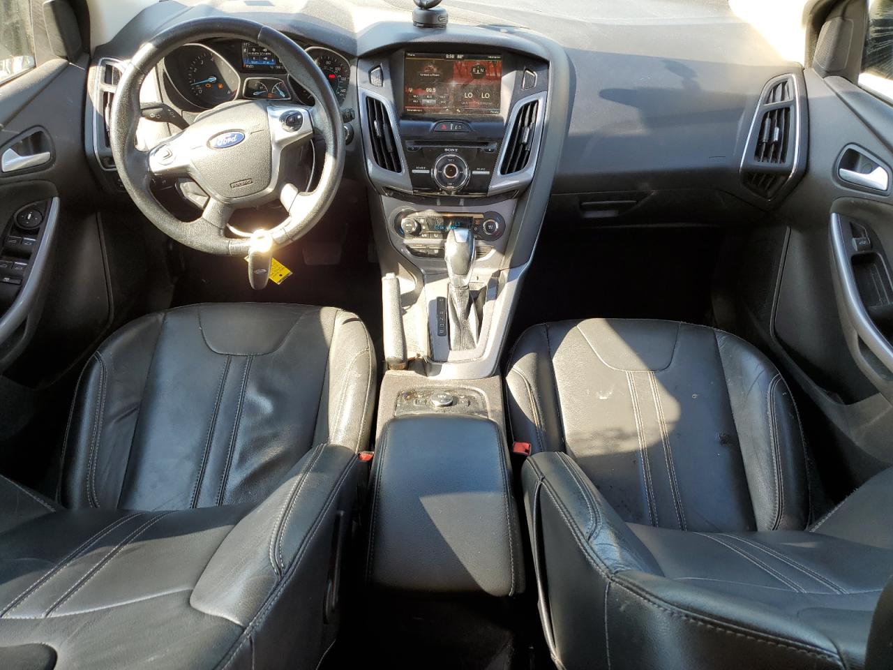 2014 Ford Focus Titanium VIN: 1FADP3N29EL411384 Lot: 61713725