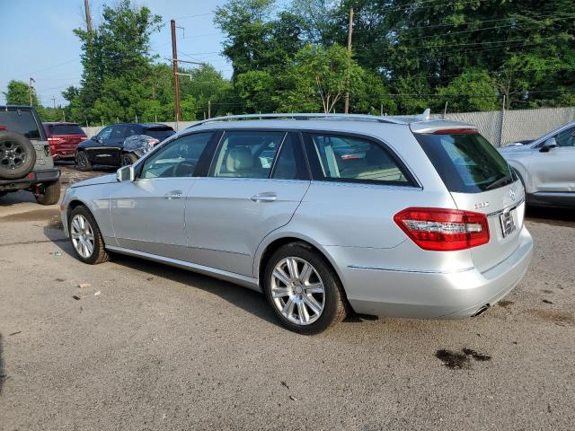  MERCEDES-BENZ E-CLASS 2012 Srebrny