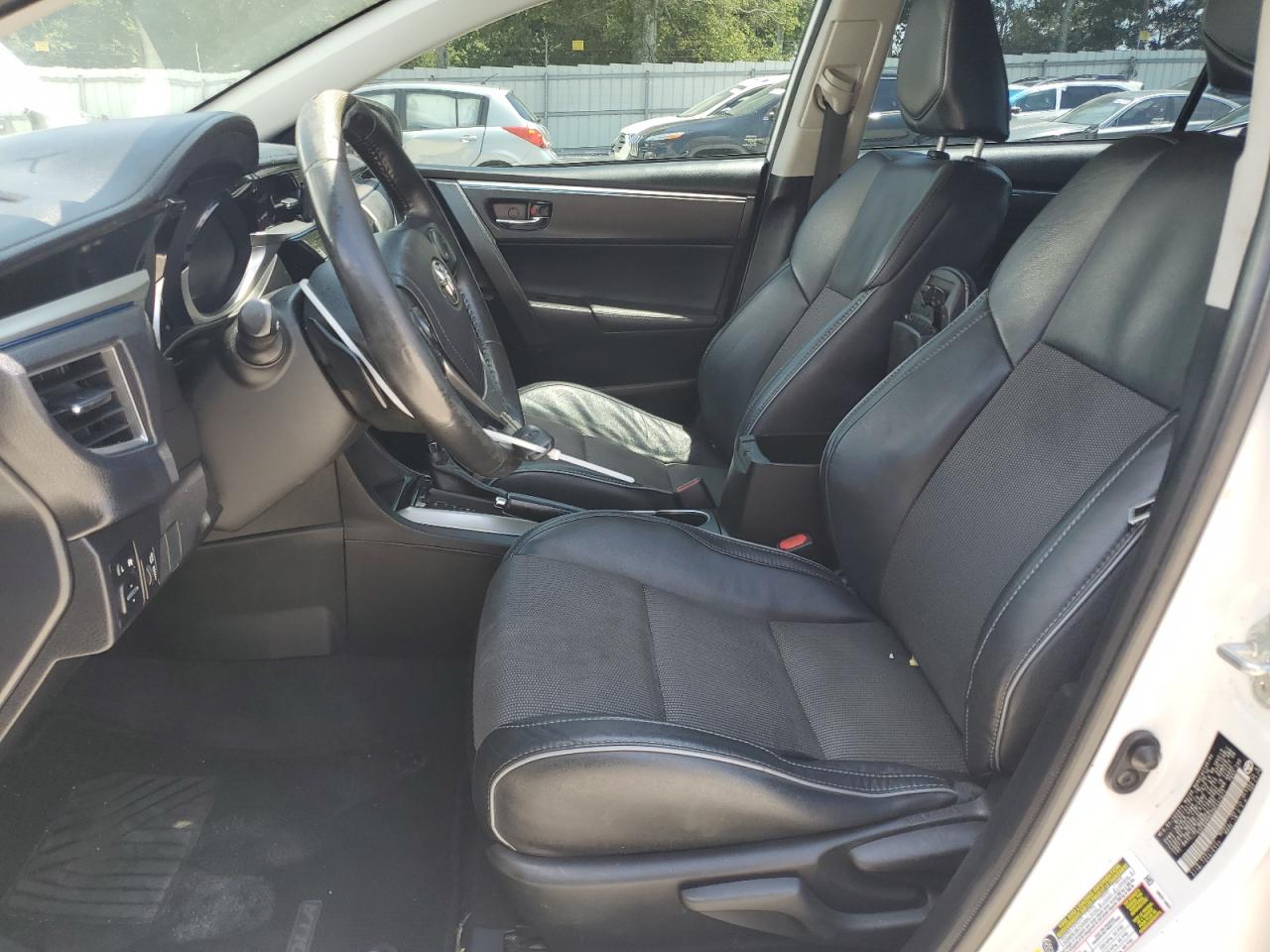 2016 Toyota Corolla L VIN: 5YFBURHE2GP542623 Lot: 64270805