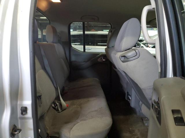 2011 NISSAN FRONTIER SV  