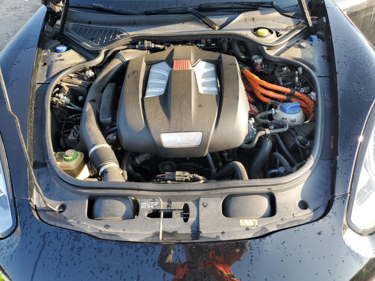 2014 Porsche Panamera S Hybrid VIN: WP0AD2A71EL044661 Lot: 63784405