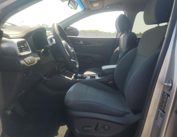  KIA SORENTO 2019 Серебристый