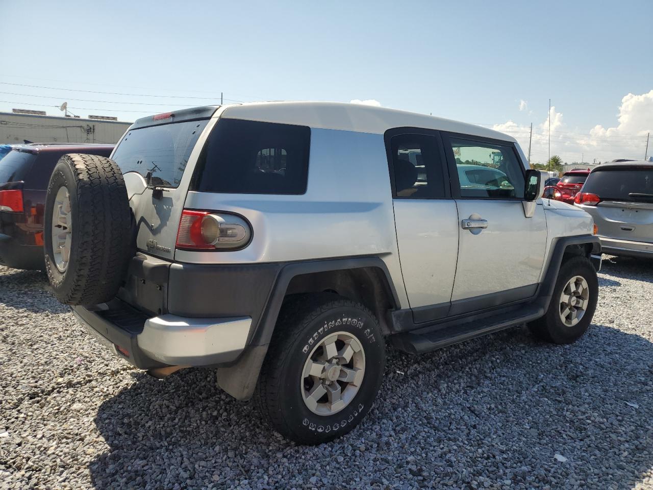 JTEBU11F370051147 2007 Toyota Fj Cruiser 2007 Toyota Fj Cruiser VIN: JTEBU11F370051147 Lot: 67062805