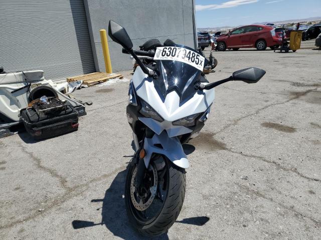 2025 KAWASAKI EX500 H  