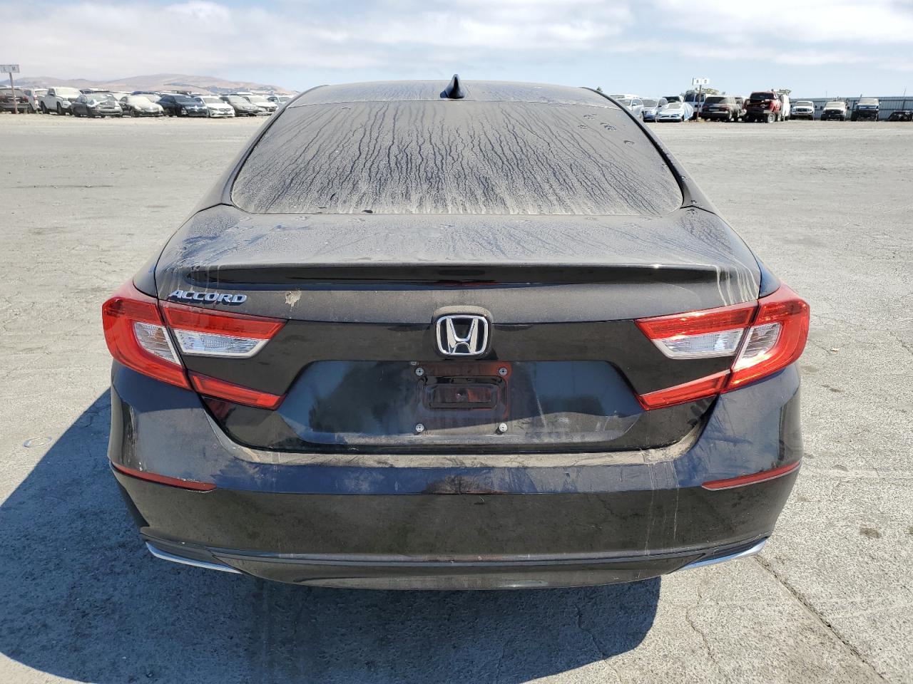 2018 Honda Accord Lx VIN: 1HGCV1F14JA131126 Lot: 65258765