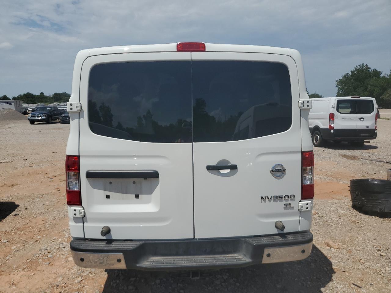 5bzaf0aa1jn853490 5BZAF0AA1JN853490 2018 Nissan Nv 3500 S