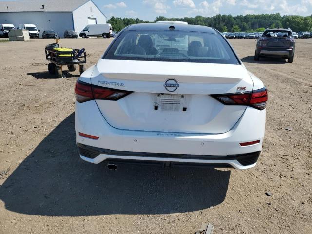  NISSAN SENTRA 2024 Белы