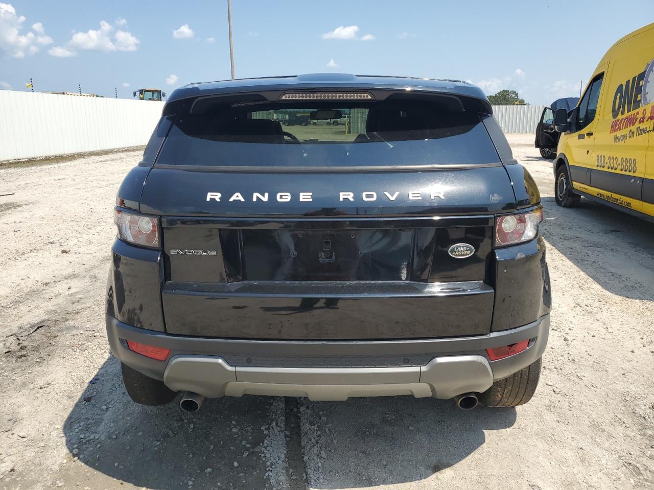2015 Land Rover Range Rover Evoque Pure Plus VIN: SALVP2BG4FH043976 Lot: 63624025