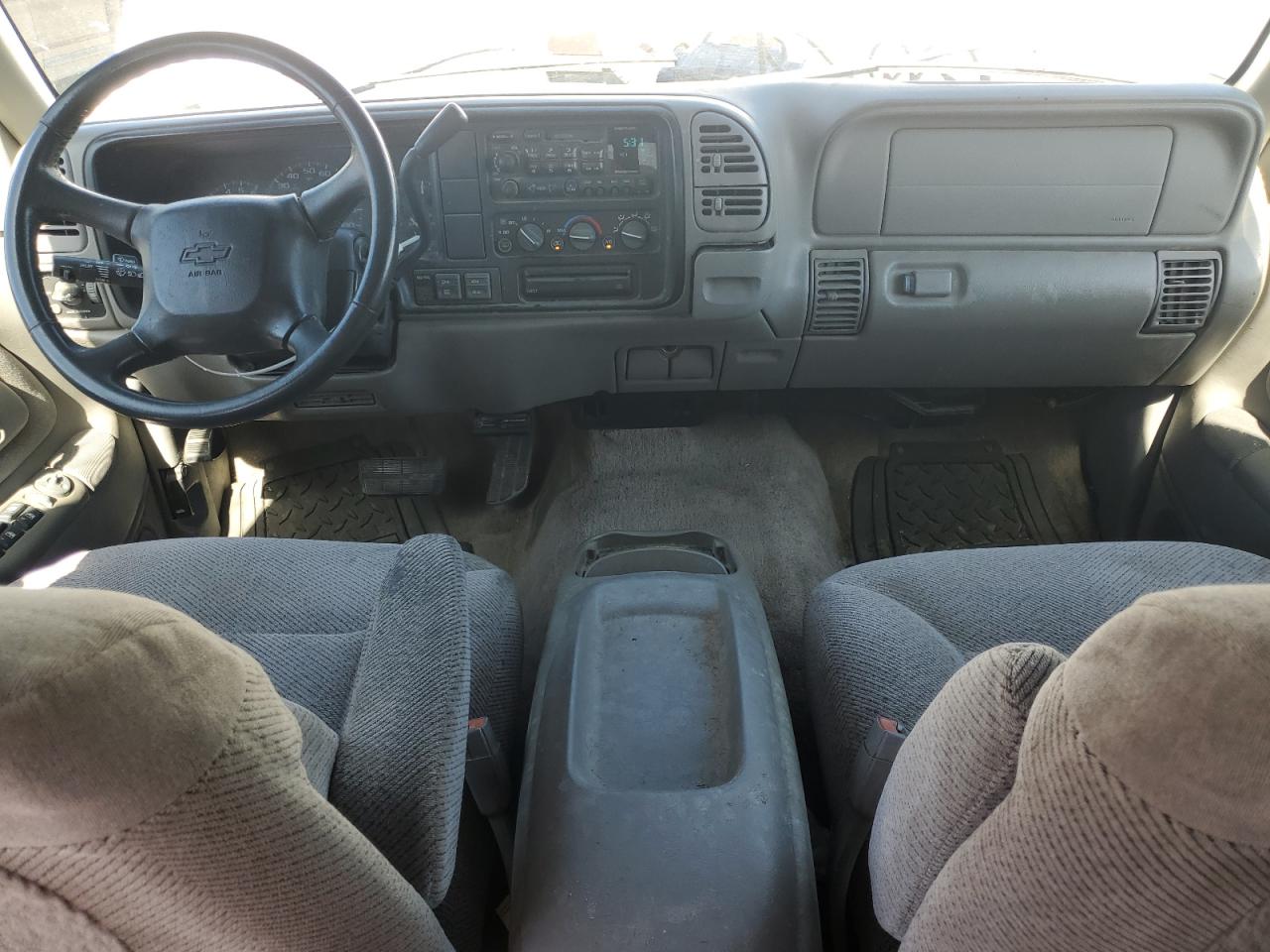 1999 Chevrolet Suburban K1500 VIN: 3GNFK16R4XG166468 Lot: 63573865