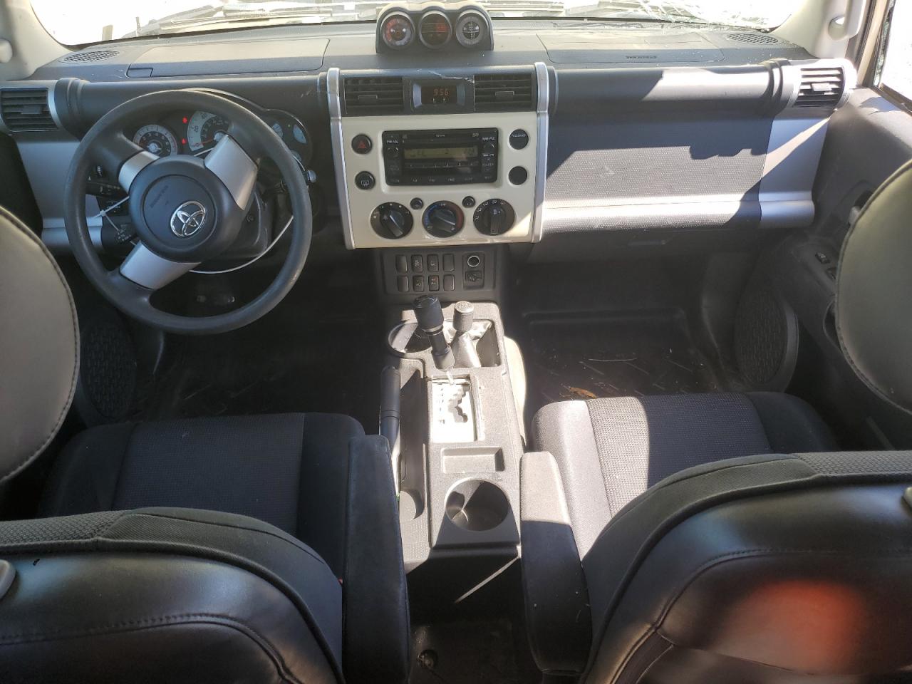 2008 Toyota Fj Cruiser VIN: JTEBU11F18K011977 Lot: 63706215