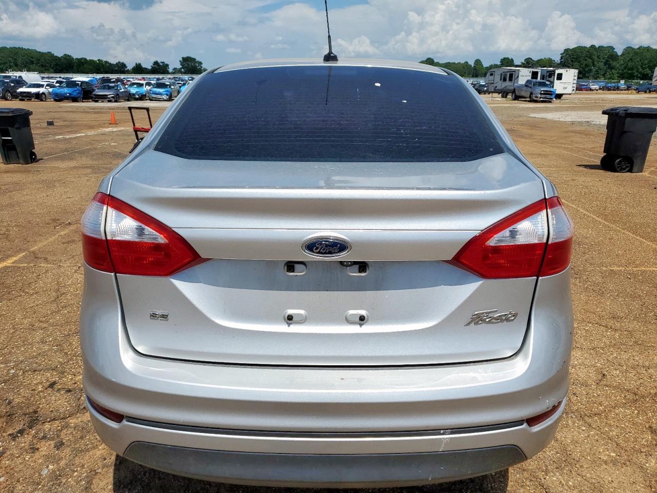 2019 Ford Fiesta Se VIN: 3FADP4BJ8KM110116 Lot: 63998235