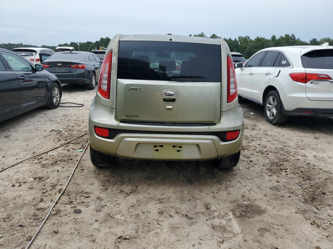 2012 Kia Soul + VIN: KNDJT2A68C7472369 Lot: 63408335