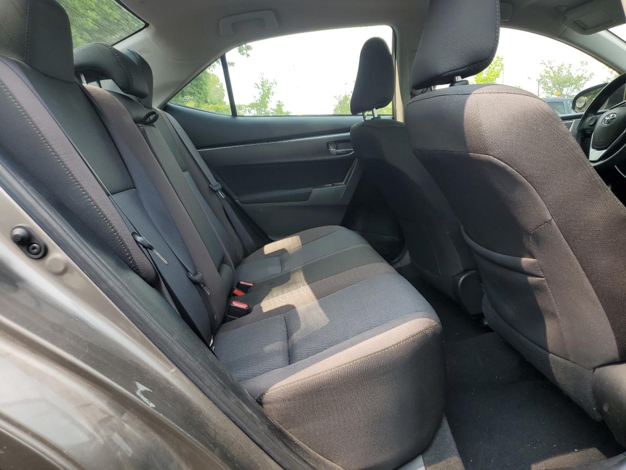 2017 Toyota Corolla L VIN: 2T1BURHE4HC892563 Lot: 64169655