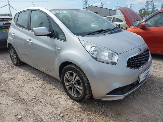 2016 KIA VENGA SR7