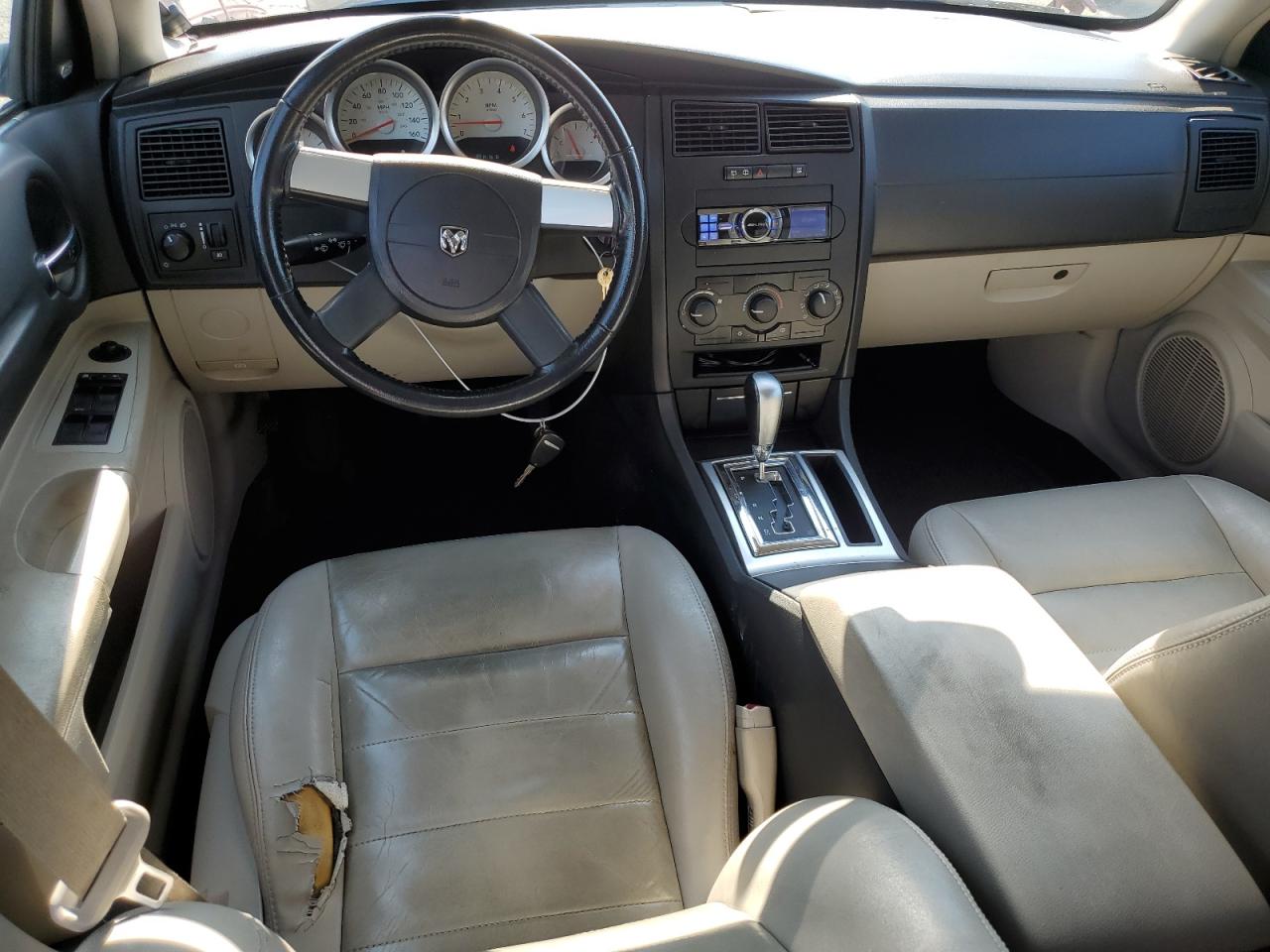 2005 Dodge Magnum R/T VIN: 2D4GV58245H656226 Lot: 65487315